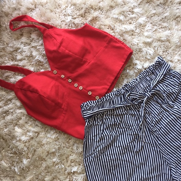 Red crop top NWT - Picture 4 of 6
